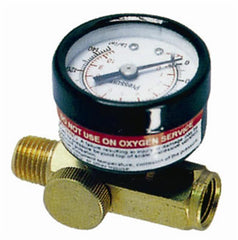 REGULATOR IN LINE 1/4' HANGING BOX
